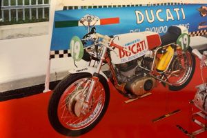 img 125956DD2C18 E945 78CD 9F69 2B74A47D4750